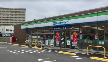 ファミリーマート サンズ洋光台駅北店の画像1