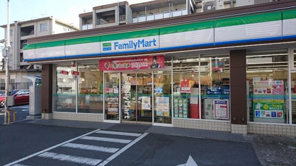 ファミリーマート 亀戸六丁目店の画像1