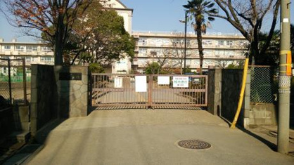 越谷市立南中学校の画像1
