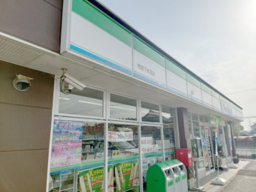 ファミリーマート 市貝下赤羽店の画像1