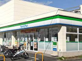 ファミリーマート 高辻店