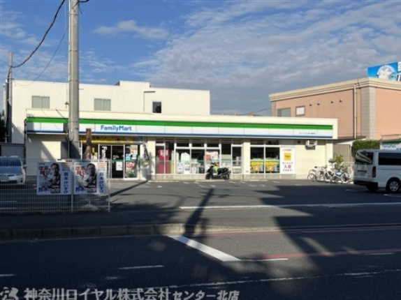 ファミリーマート スリーウェル茅ヶ崎東店