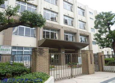 大阪市立新北野中学校の画像1