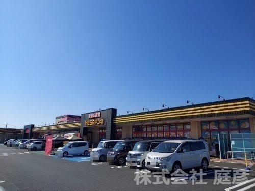 MEGAドン・キホーテUNY中里店