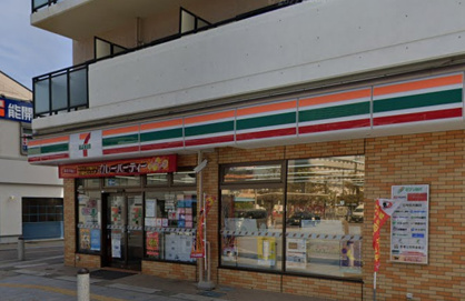 セブン-イレブン 泉佐野日根野駅前店の画像1