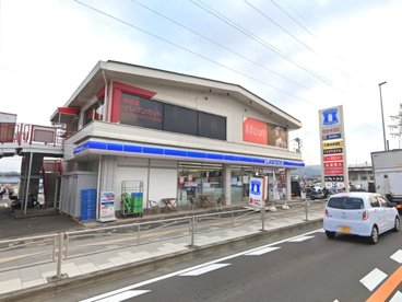 ローソン秦野鈴張町店の画像1