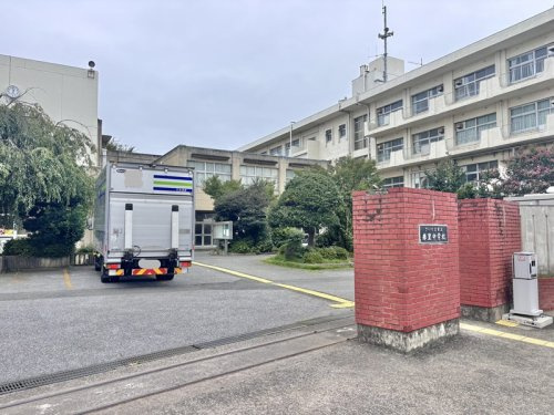さいたま市立春里中学校の画像