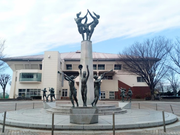 伊勢崎市民体育館の画像1