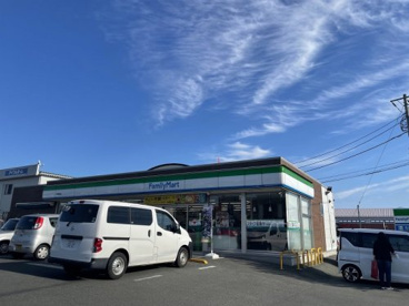 ファミリーマート 甲府昭和店の画像2