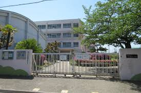 高槻市立寿栄小学校の画像1