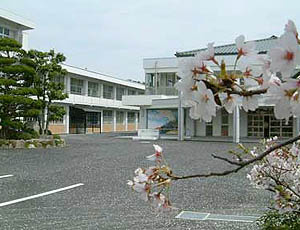 宮野中学校の画像1