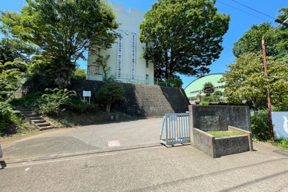 桶川市立桶川西中学校の画像1