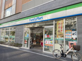 ファミリーマート 目黒三丁目店