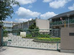 枚方市立牧野小学校の画像