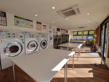 コインランドリー末広店の画像3