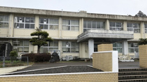 勝岡小
