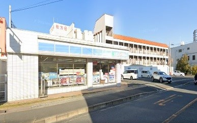 ローソン岡山東2丁目店の画像1