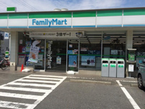 ファミリーマート 徳重店