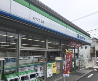 ファミリーマート 太子二丁目店の画像1