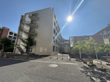 国立徳島大学医学部の画像1