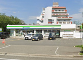 ファミリーマート 豊中小曽根店