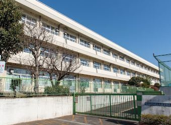 町田市立大蔵小学校の画像1
