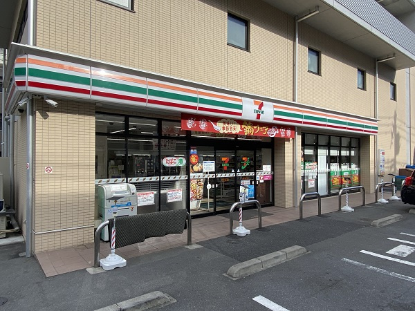 セブンイレブン初台店