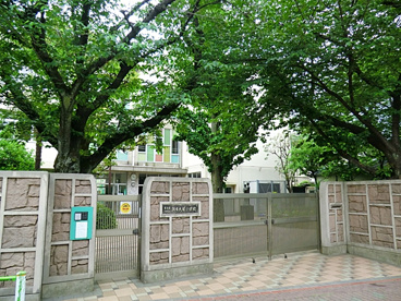調布大塚小学校の画像1