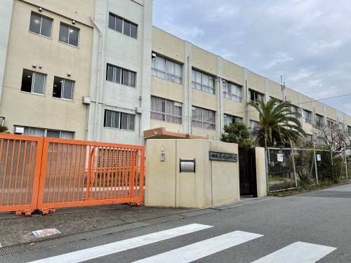 河南町立近つ飛鳥小学校の画像