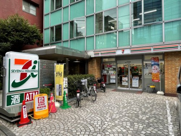 セブンイレブン 三田駅北店の画像1