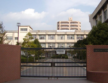 住之江中学校の画像1