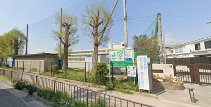 吹田市立吹田第二小学校の画像1