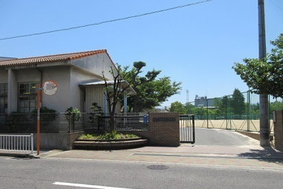 岸和田市立岸城中学校の画像1