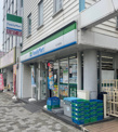 ファミリーマート　名古屋港店　