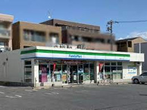 ファミリーマート 名東本通三丁目店