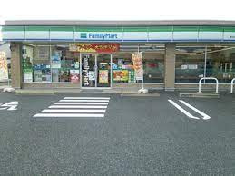 ファミリーマート 春日井大手橋西店の画像1