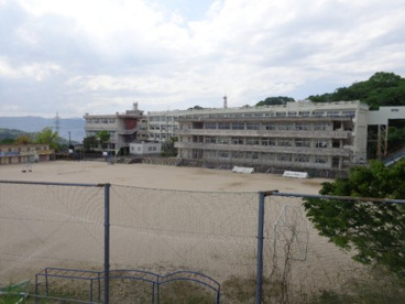 戸坂中学校の画像4