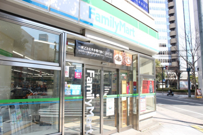 ファミリーマート堺町二丁目店の画像2