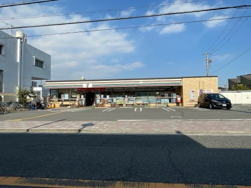 セブンイレブン 北助松駅前店の画像