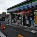 ファミリーマート 中あじま三丁目店