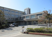 宝塚市立宝塚中学校