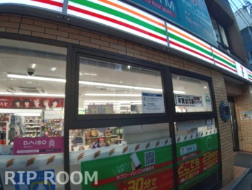 セブンイレブン 中板橋駅前通り店の画像1