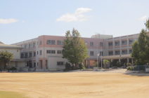 泉佐野市立日根野小学校