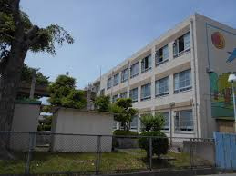 諏訪小学校の画像