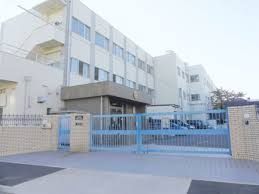 日吉小学校の画像