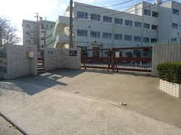 本地丘小学校の画像