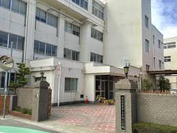 西春小学校の画像
