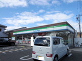 ファミリーマート JR東岸和田駅北店