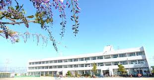 羽島市立足近小学校の画像1