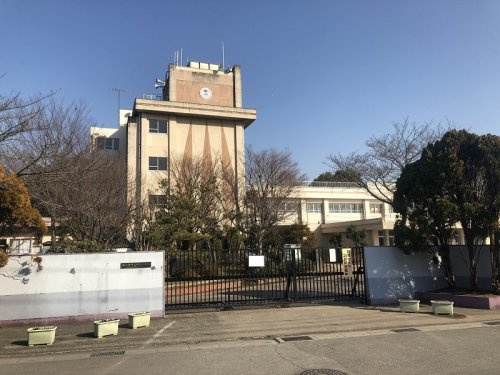 牛島小学校の画像